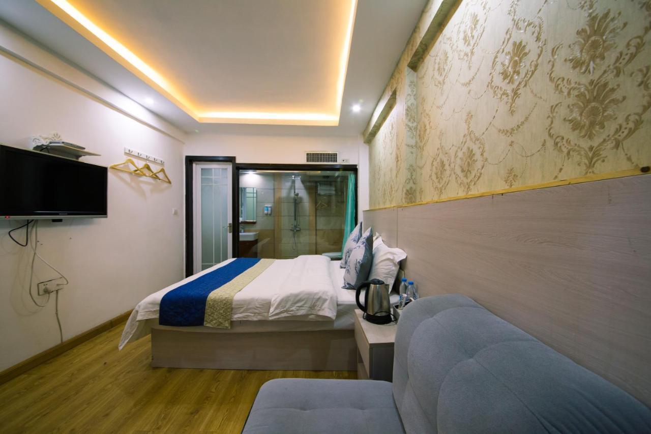 一方砚-旅拍体验民宿 Fenghuang Extérieur photo